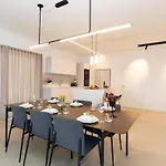 Luxury House Natanel *