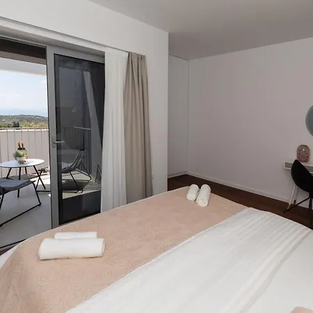 Luxury House Natanel Villa Skrip