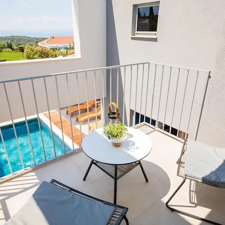 Luxury House Natanel Villa