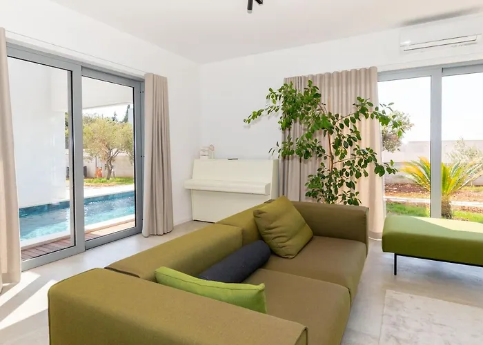 Luxury House Natanel